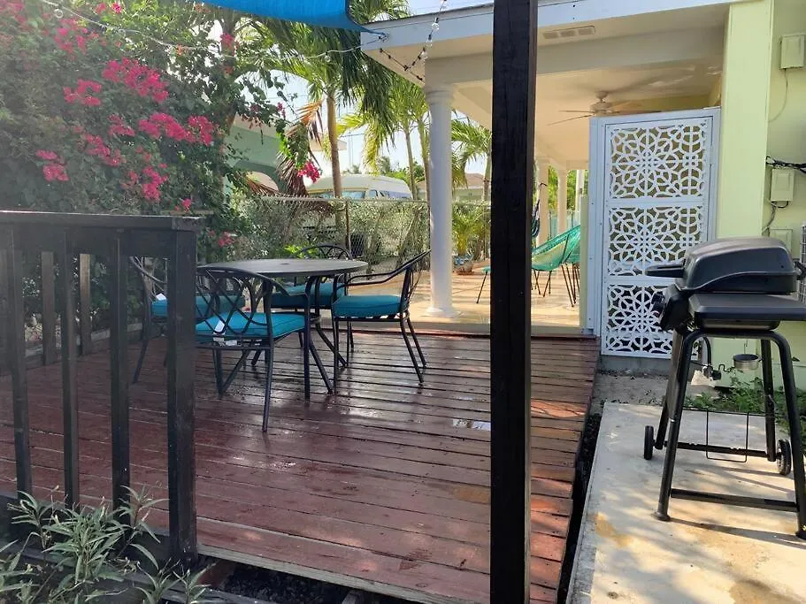 The Diver'S Inn Grand Cayman George Town